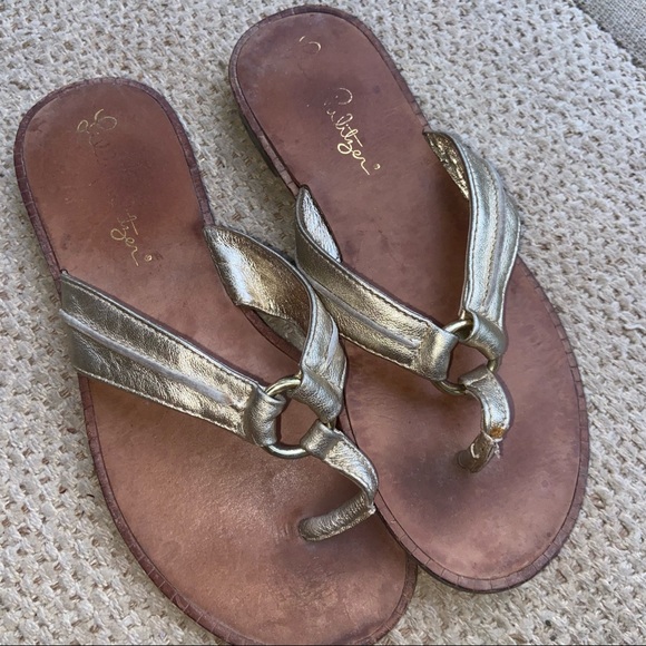 Girls Lilly Pulitzer Gold Sandal - Picture 1 of 6
